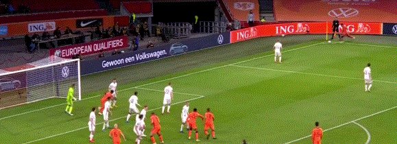 1616873195952091808.gif 7013.gif