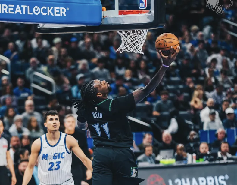 Leyu Sports-芬奇谈里德：我特别喜欢他在防守端强硬、拼抢凶狠的表现